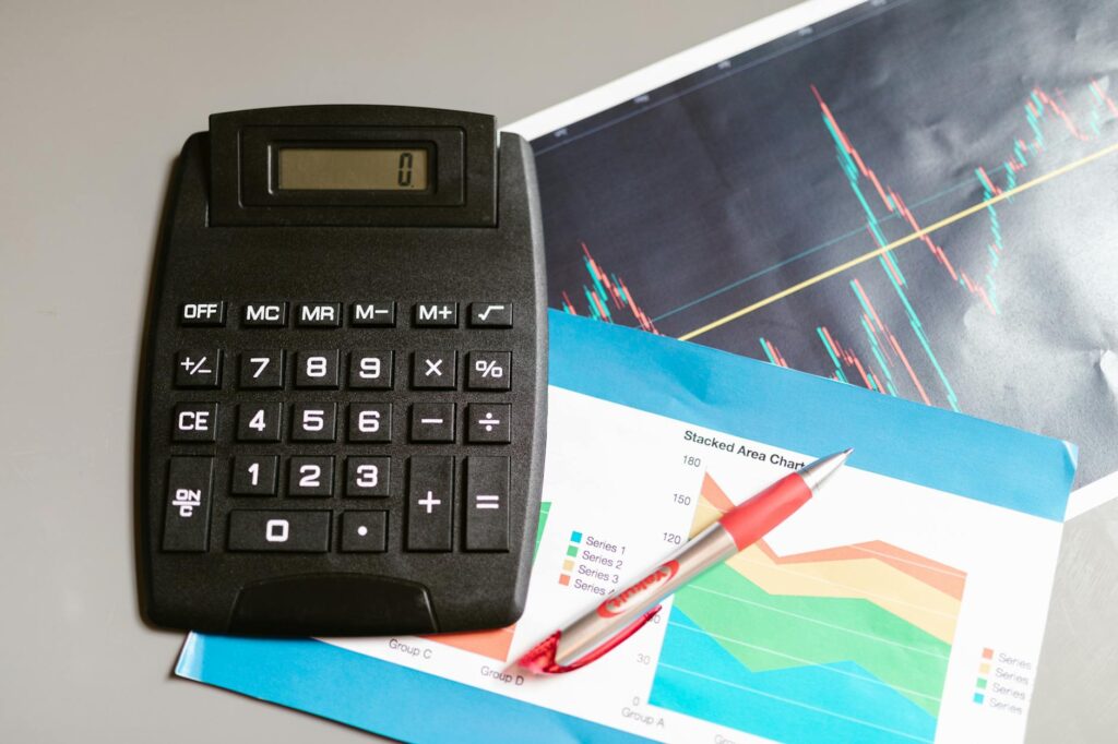 A comparison chart showing features of different injury claim tools that help identify the best injury claim calculator.
