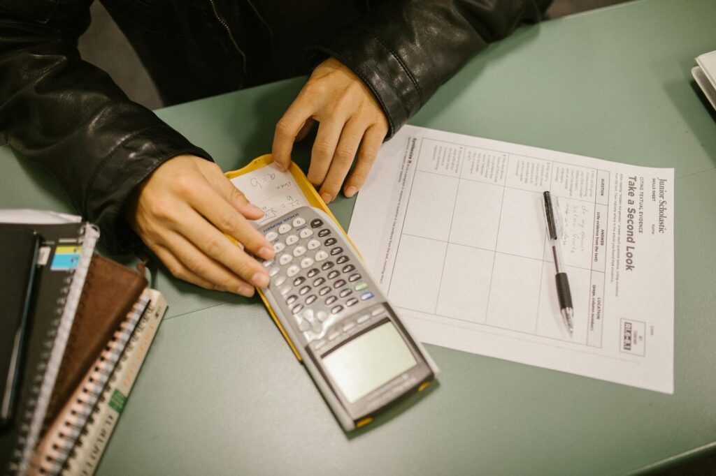 A step-by-step guide showing how to fill out an injury claim calculator. — when to use injury claim calculator