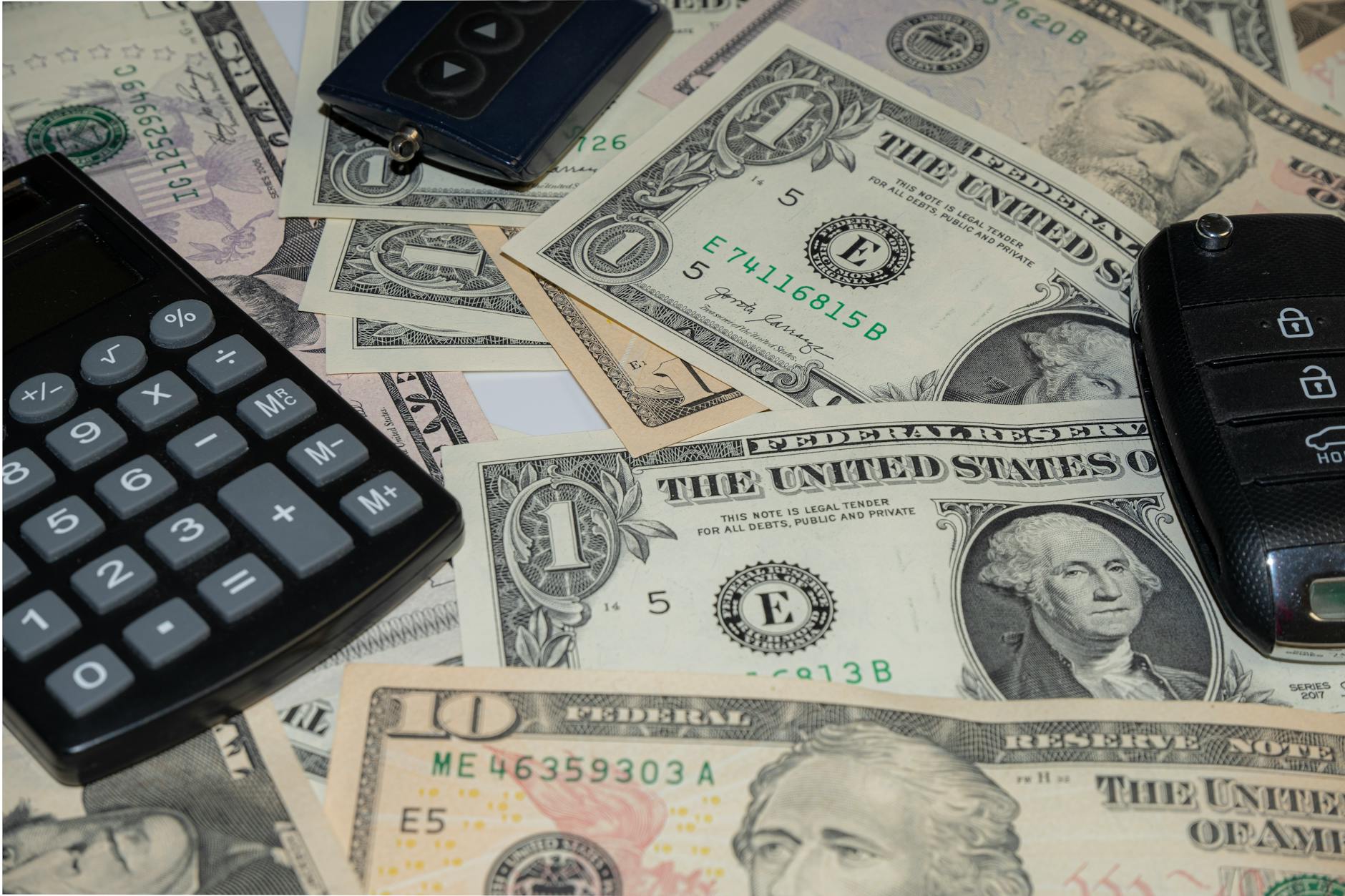 whiplash settlement value