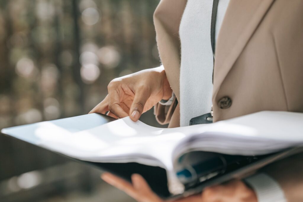 a checklist of important documents for filing an injury claim — mistakes in injury claims