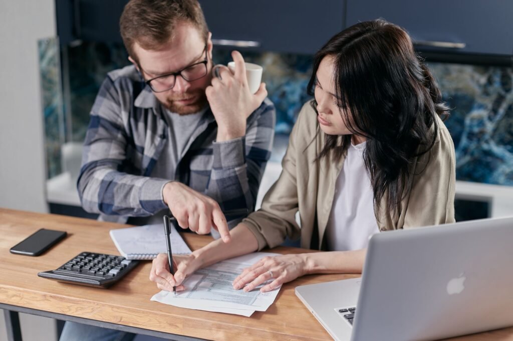 A flowchart of the steps to take when estimating an injury claim, highlighting common mistakes using injury claim calculator
