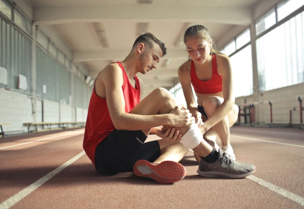 A visual representation of the steps to take after an injury. — gathering evidence for injury claim