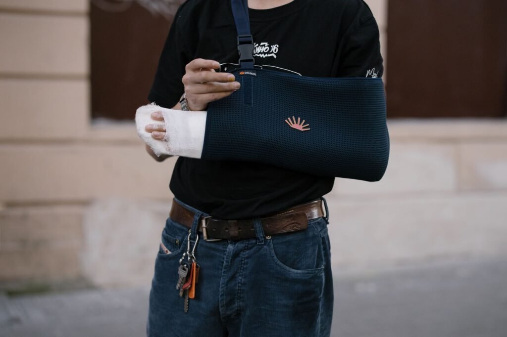 A visual representation of the timeline of injury recovery and its impact on settlements. — factors affecting injury cla…