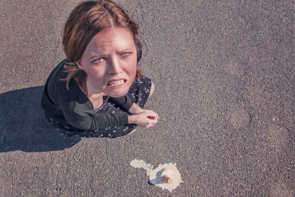 A visual guide on common mistakes in lost wages injury claims.